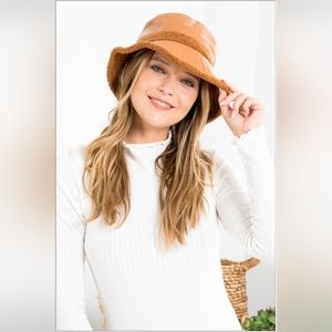 Vegan Leather With Fuzzy Fleece Knit Bucket Hat Brown